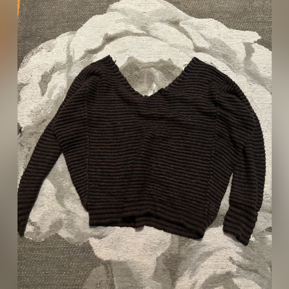 Free People Size L Sweater